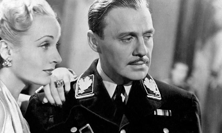 Still from TO BE OR NOT TO BE