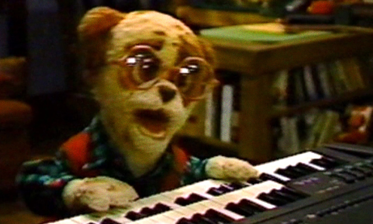 Still from EVERYTHING IS TERRIBLE!: THE EVERYTHING IS TERRIBLE! HOLIDAY SPECIAL!