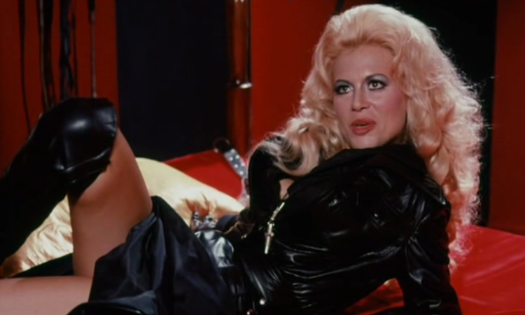 Still from TOO HOT TO HANDLE